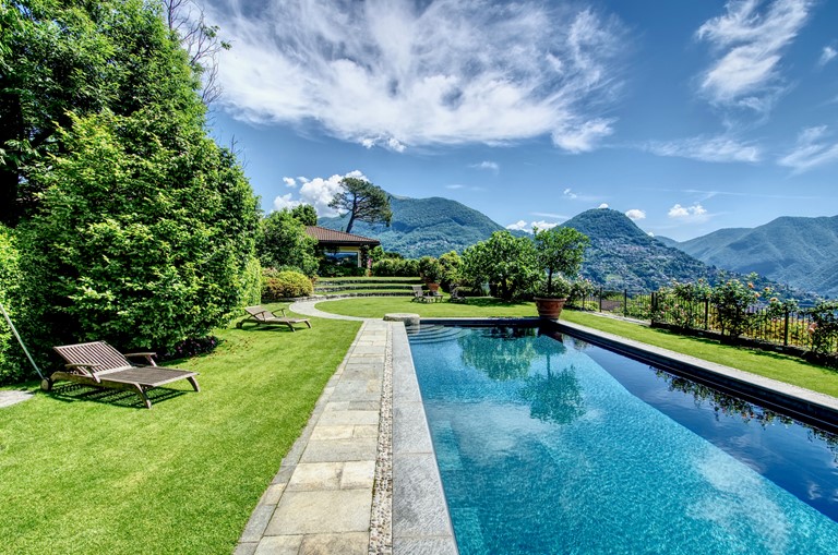 Luxury Villa sold in Lugano-Massagno, Lake Lugano, Ticino, Switzerland 