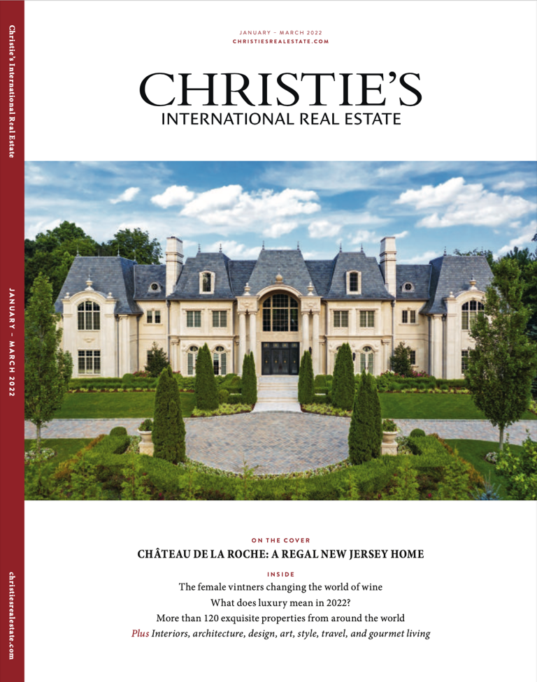 Christie's International Real Estate Magazine, January - March 2022, RESPLENDENT PENTHOUSE IN CASTAGNOLA-LUGANO FOR SALE Christie's International Real Estate Magazine, January - March 2022