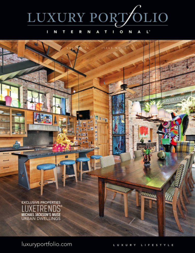 Luxury Portfolio August 2015, A MODERN PENTHOUSE – ON THE NORTHERN SHORE OF LAKE LUGANO Luxury Portfolio August 2015
