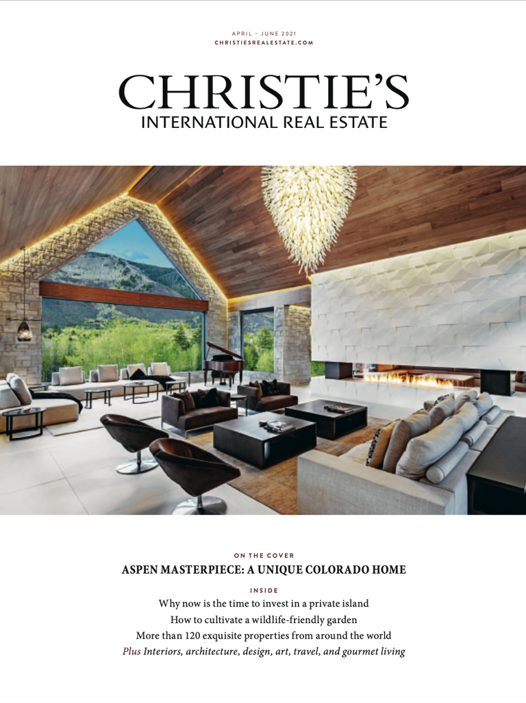 Christies Real Estate Magazine Issue 2 - March 2021, TRAUMHAFTE VILLA AM SEEUFER Christies Real Estate Magazine Issue 2 - March 2021